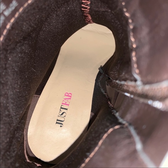 Booties - Picture 3 of 4